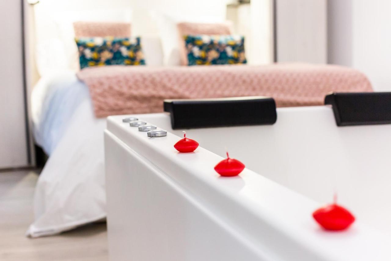 Apartamentos Hervas Suites Eksteriør billede