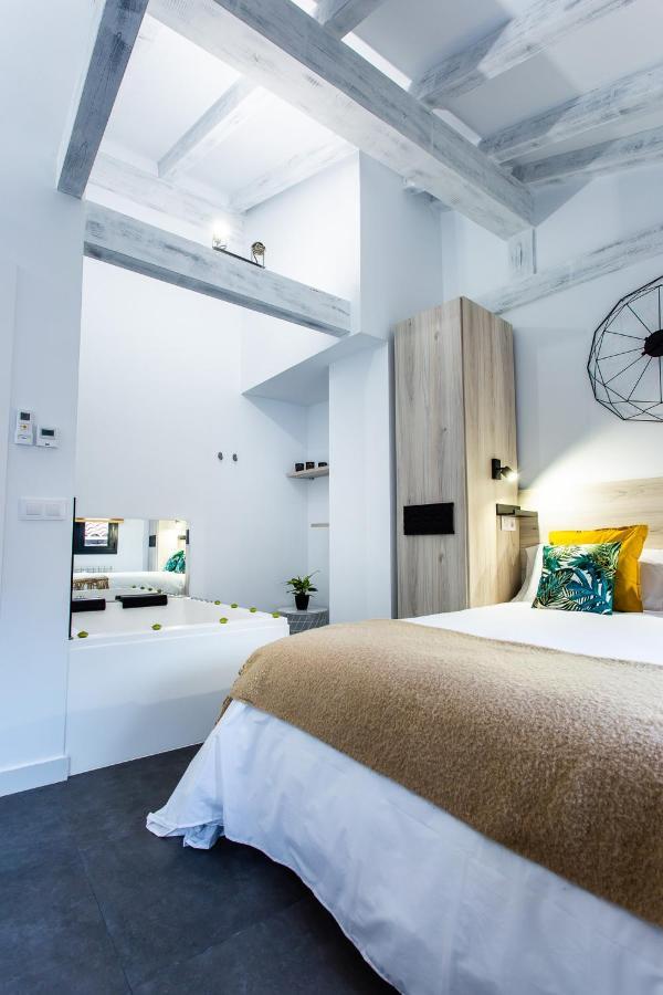 Apartamentos Hervas Suites Eksteriør billede