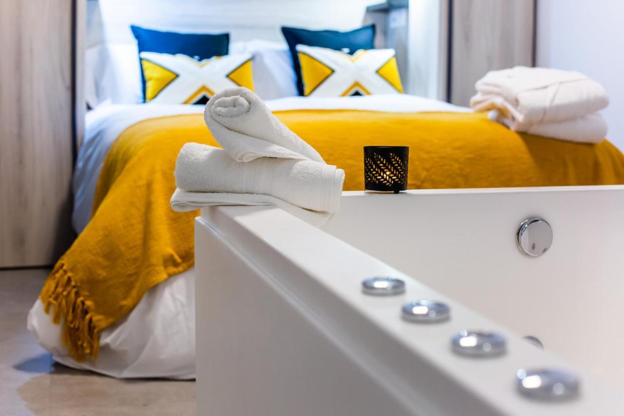 Apartamentos Hervas Suites Eksteriør billede