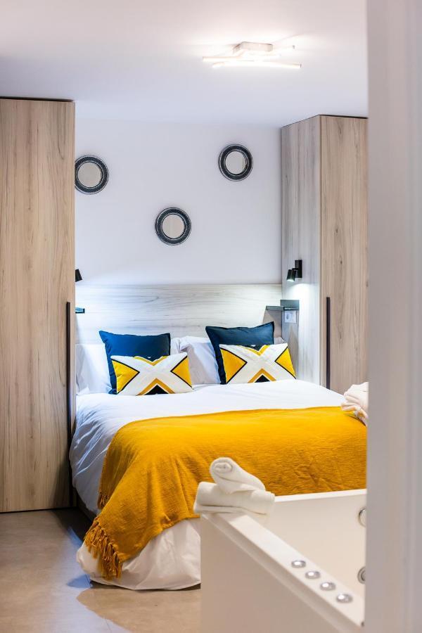 Apartamentos Hervas Suites Eksteriør billede